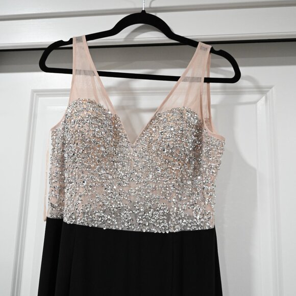 Adrianna Pappel Size 12 Black Gown with Shear Sequin Top and Back - Picture 5 of 13